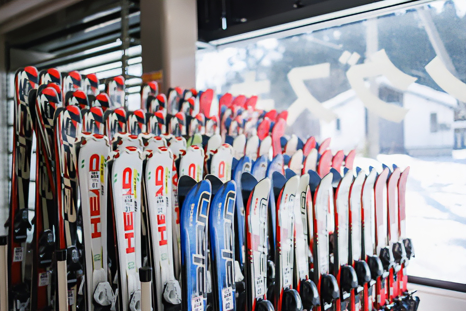 ハチ北で最大規模のレンタルショップ